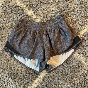 Lululemon Hotty Hot shorts